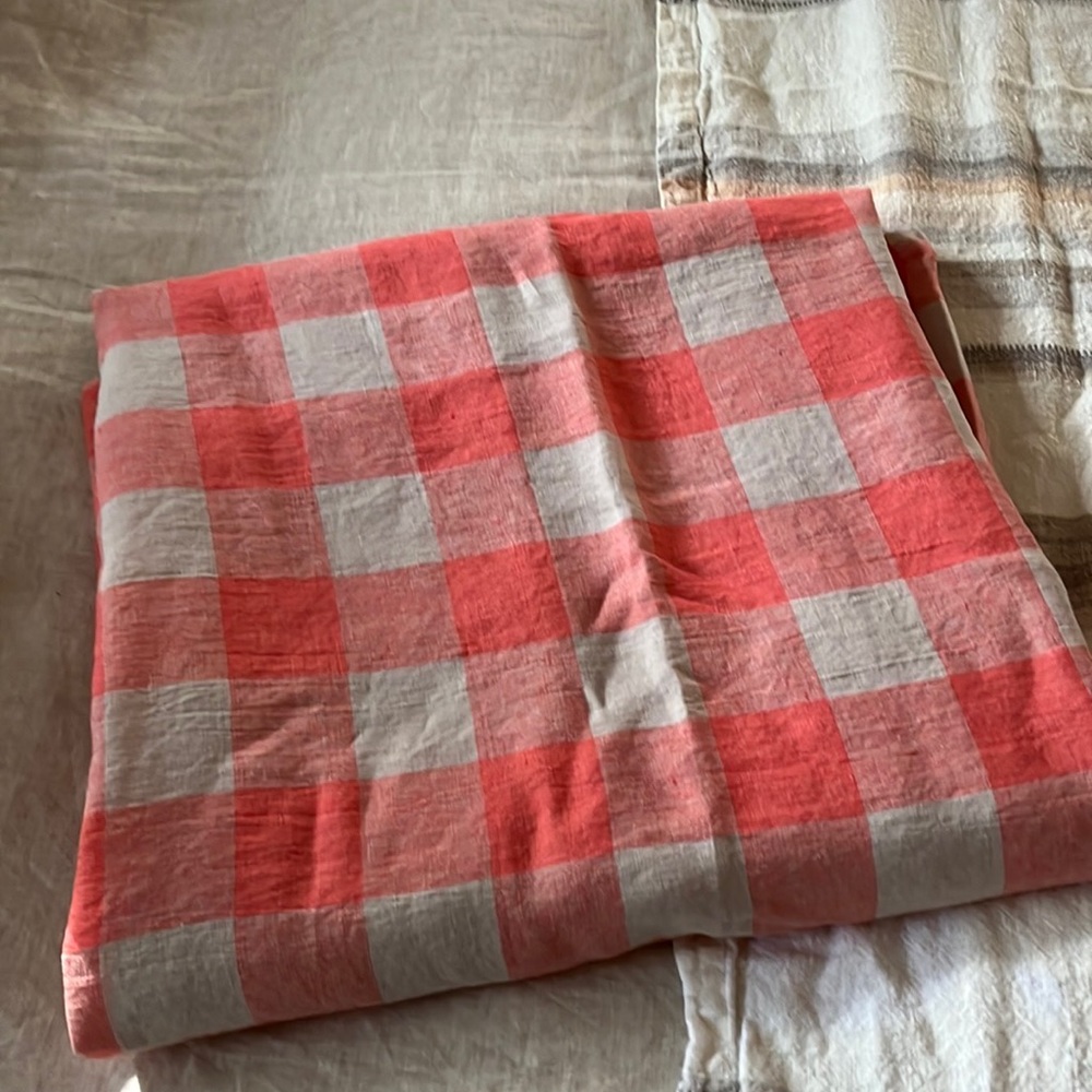 Beautiful merchant and mills linen fabric